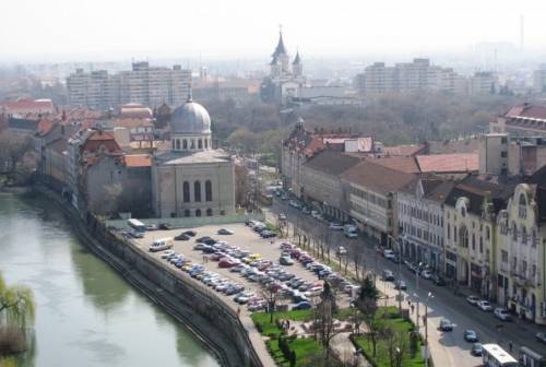 Cazare 2025 Oradea Hotel Continental Forum**** 